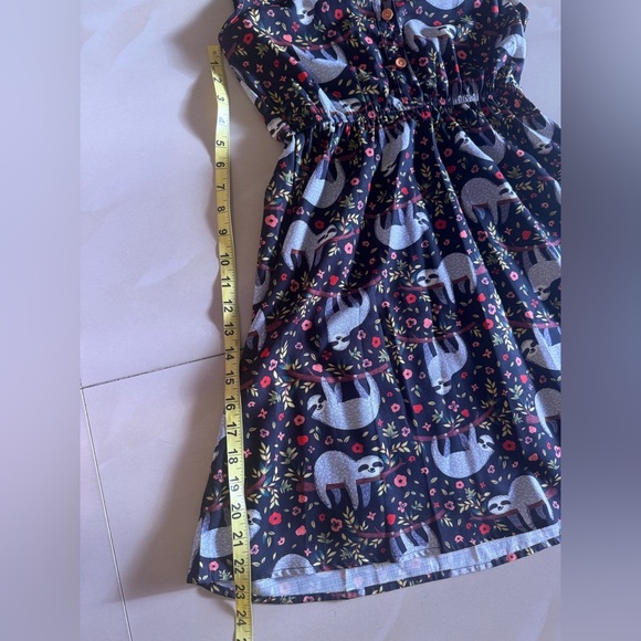 La Vie Lente Sleeveless Sloth Print Shirtdress S/M Quirky Novelty Button Up - Picture 7 of 15